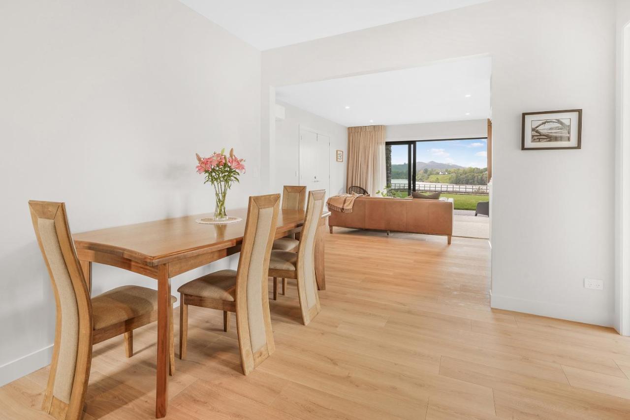 Lakeside Karapiro Downstairs Apartment Кембридж Экстерьер фото